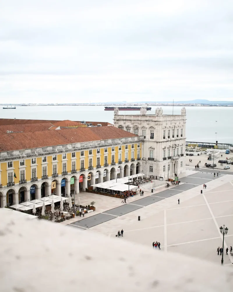 plaza-de-comercio